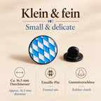 Bayern Emaille Pin Weiß-Blau mit 16,5 mm Durchmesser und Gummiverschluss – kleiner Trachten-Pin für Jacke, Tasche oder Tracht