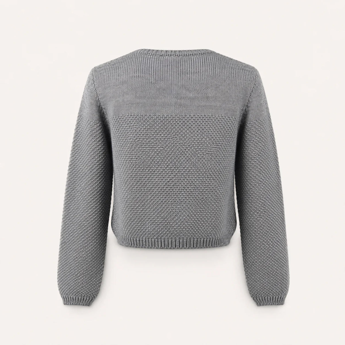 Graue Damen Trachten-Strickjacke in Rückansicht mit strukturierter Strickoptik
