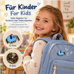 Kind mit blauem Rucksack und Elefant Emaille Pin – kleines Geschenk für Schulstart, Schultüte, Rucksack oder Federmäppchen