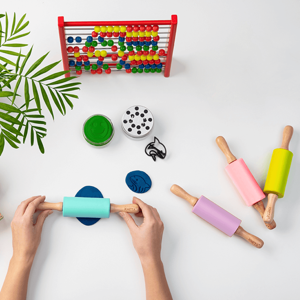 KNETÄ "Rolli" kneading roller (yellow, mint, lilac)