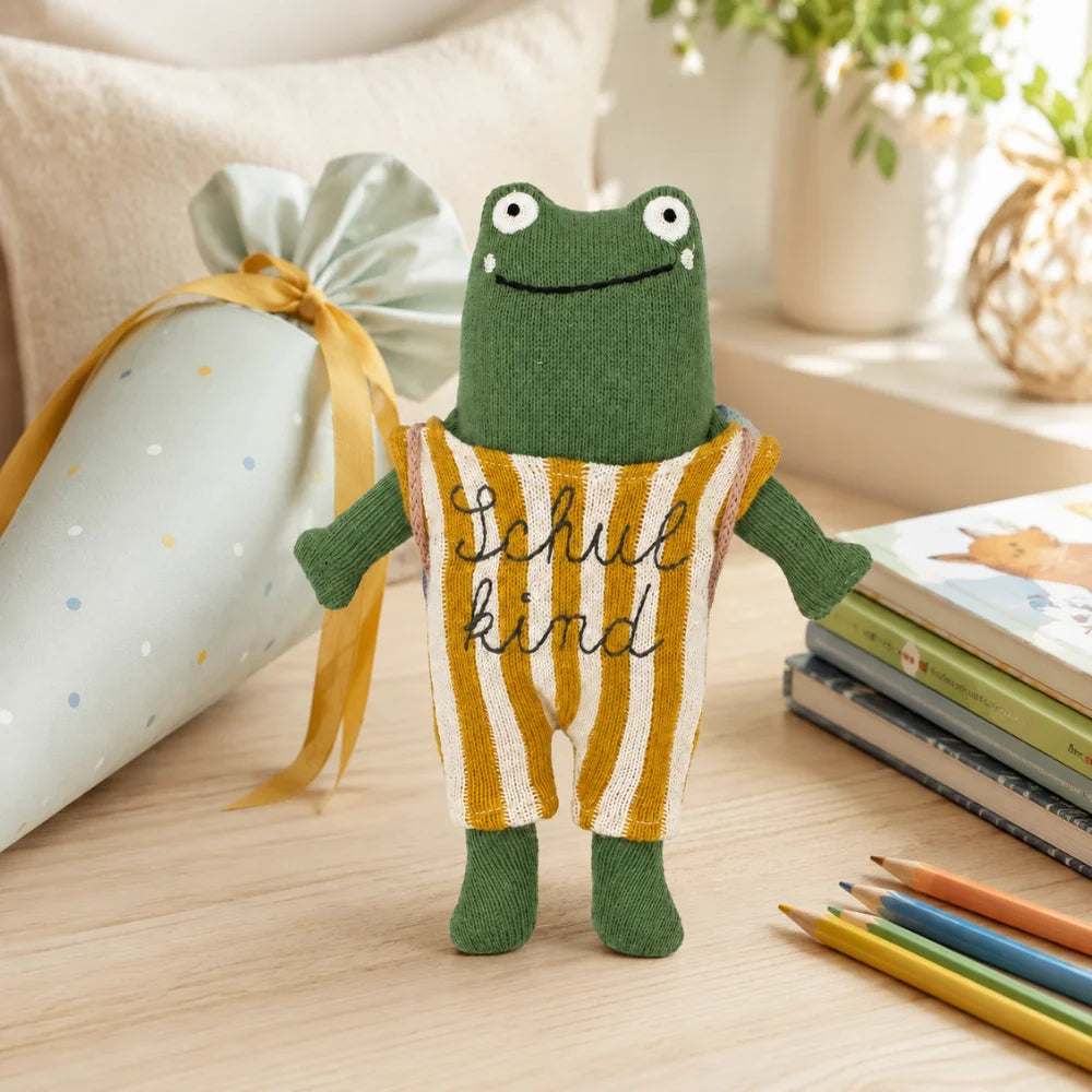 Kuscheltier Frosch als liebevolle Ergänzung zur Schultüte