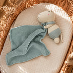 Kuscheltuch mit fest verbundenem Nilpferd für Babys ab drei Monaten