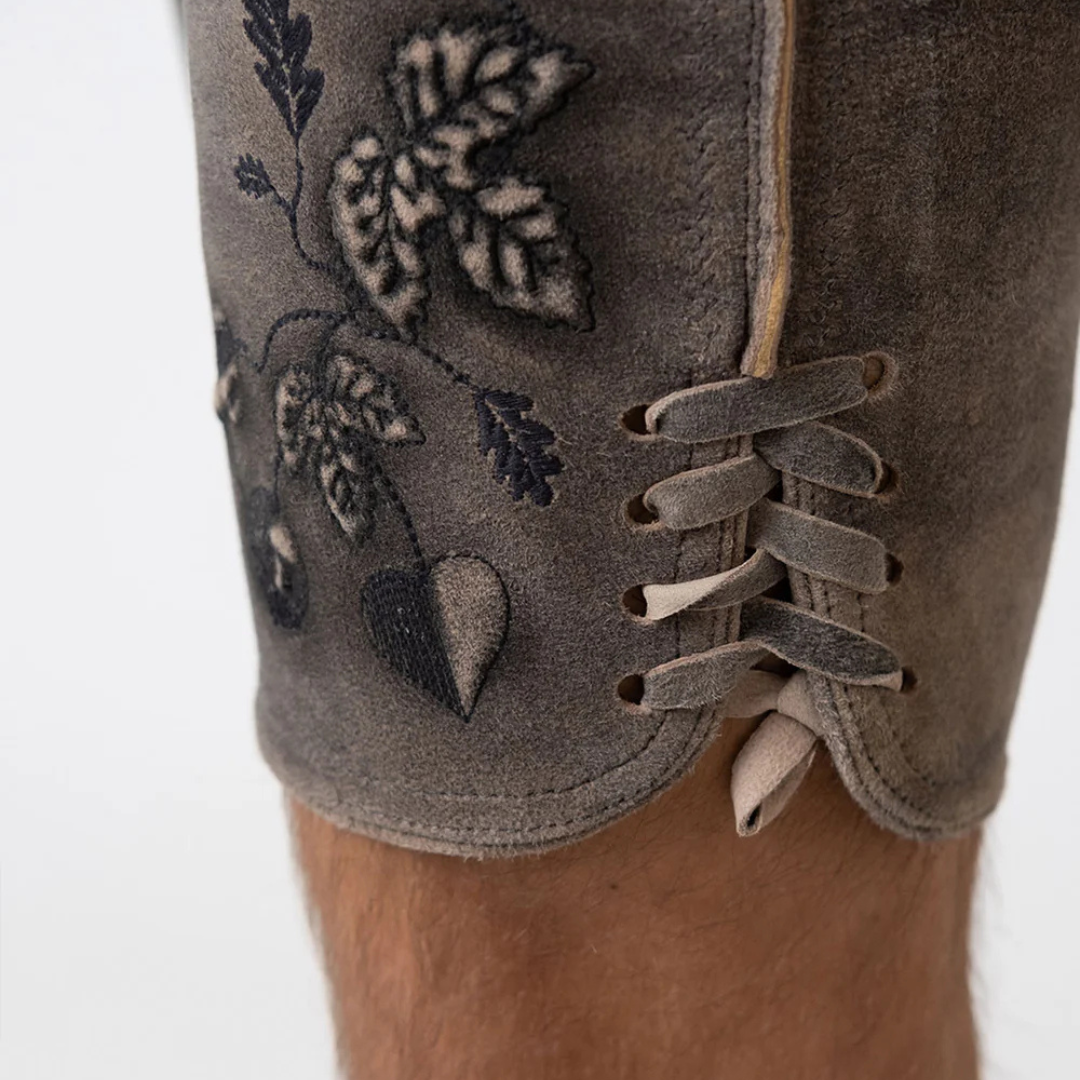 Herren Lederhose "Schafkopf" (graubraun/blau)