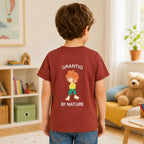 Rotes Pumuckl Kinder-T-Shirt mit großem „Grantig by Nature“-Rückenprint