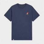 Pumuckl Herren T-Shirt Graublau – Vorderansicht mit kleinem Pumuckl-Stick auf der Brust