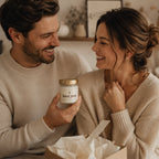 Liebevolle Duftkerze als Geschenk für Partner oder Lieblingsmenschen