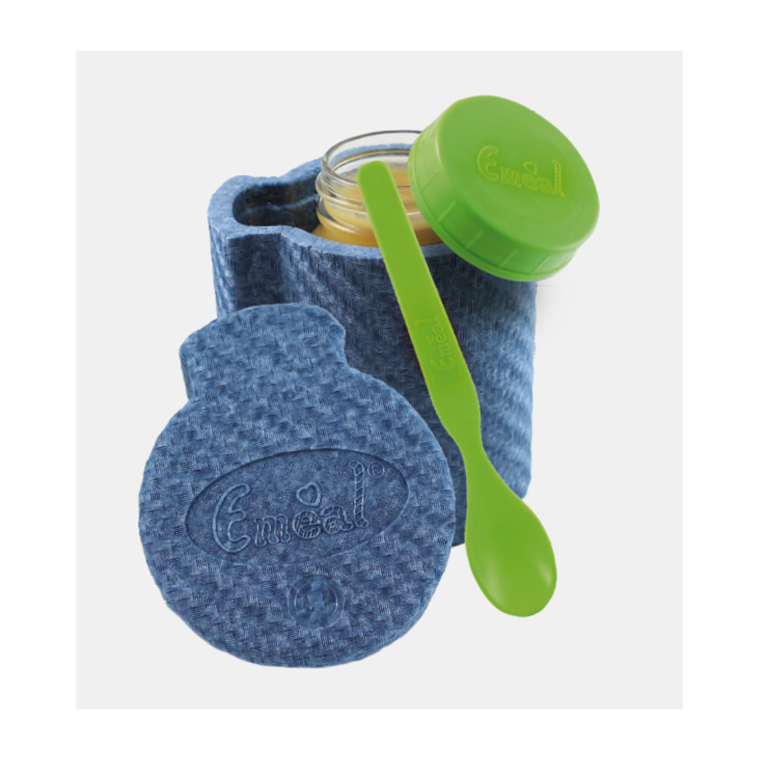 Das Emil Baby Set Motiv Rainbow vereint zwei essenzielle Produkte für die Babyausstattung: eine 250ml Babyflasche mit Latexsauger (0-6 Monate) und das Emeal© Thermo-Essglas mit integriertem Löffel.